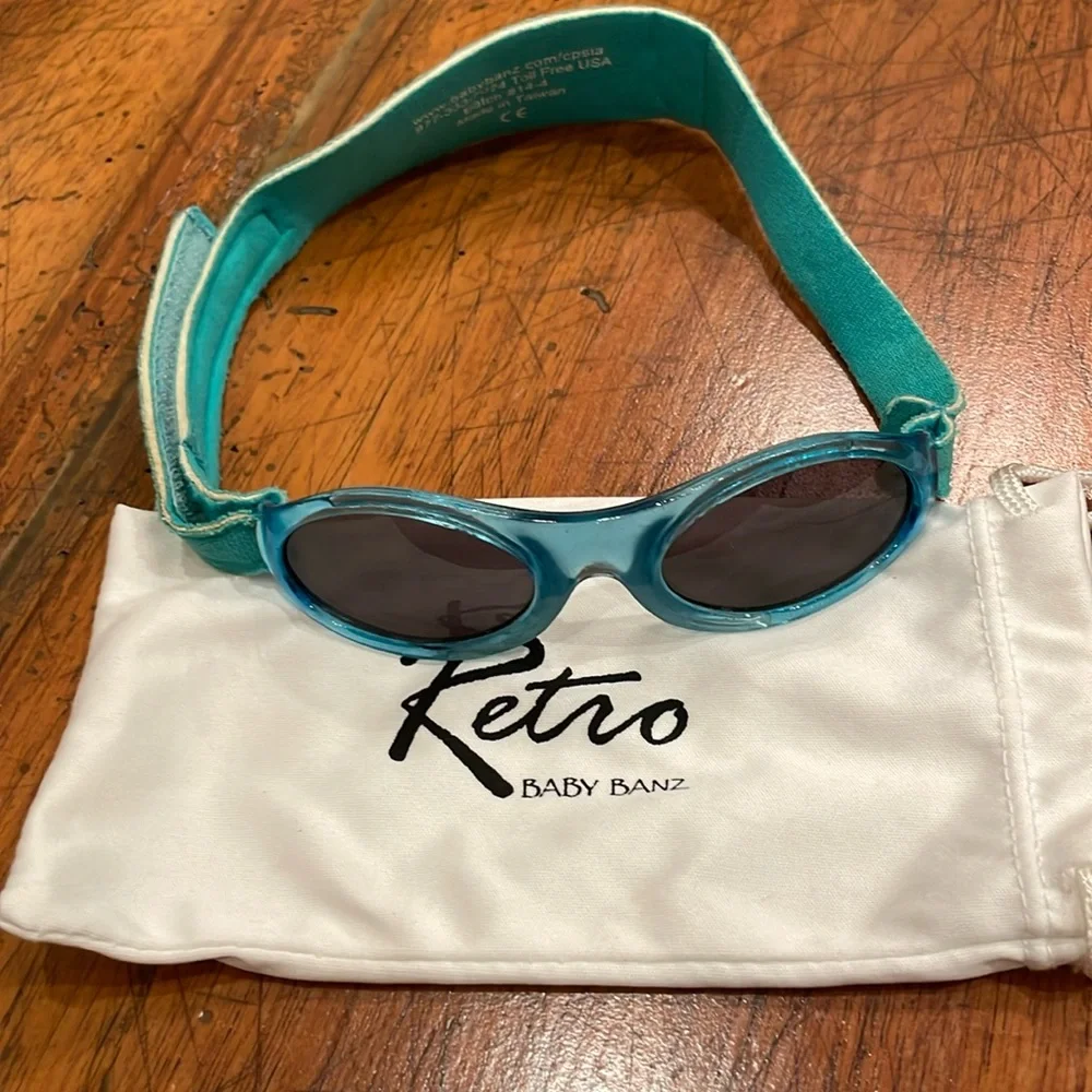 BABY BANZ | baby/toddler sunglasses with pouch